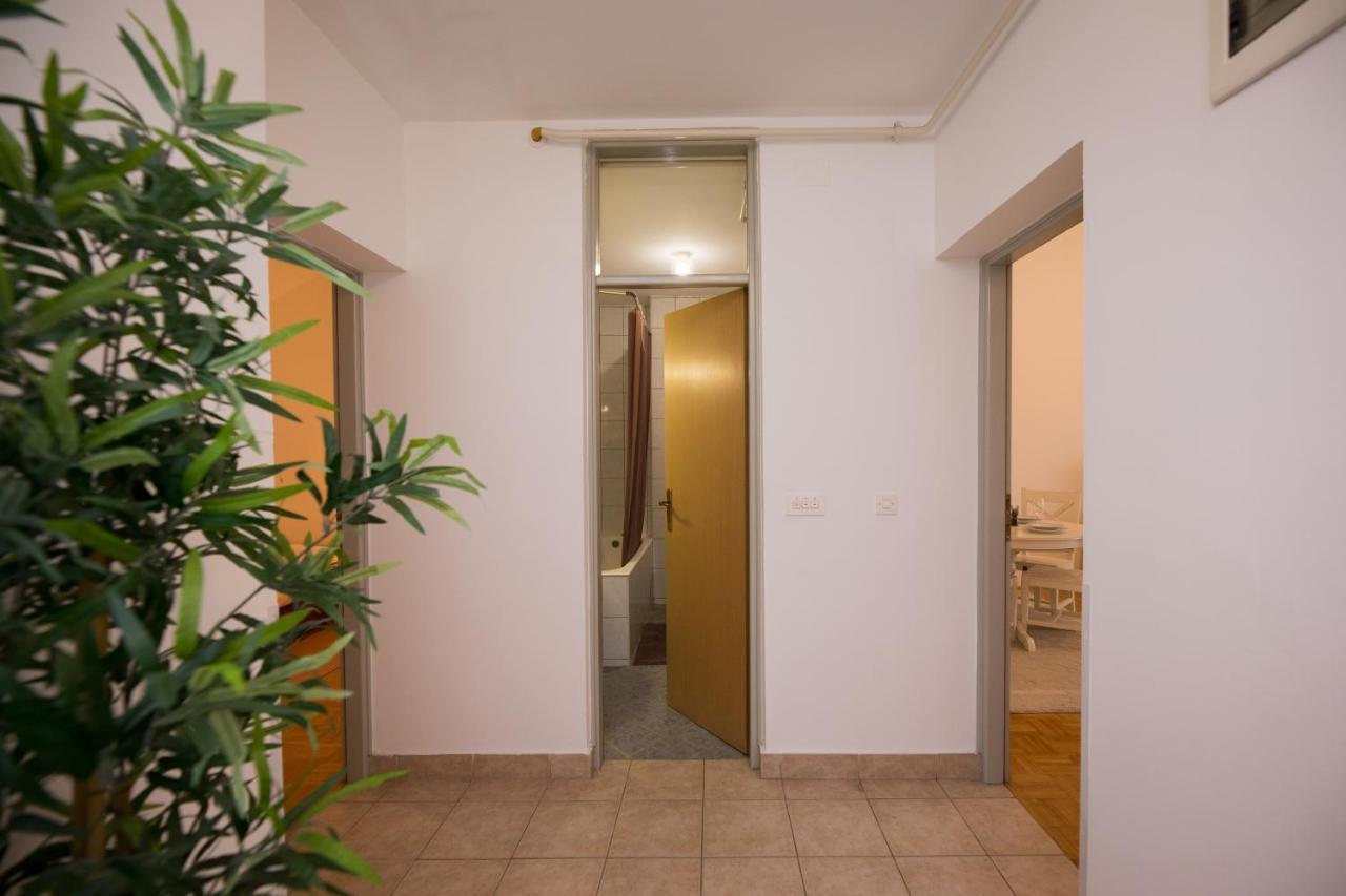 Apartman Ana Apartamento Osijek Exterior foto